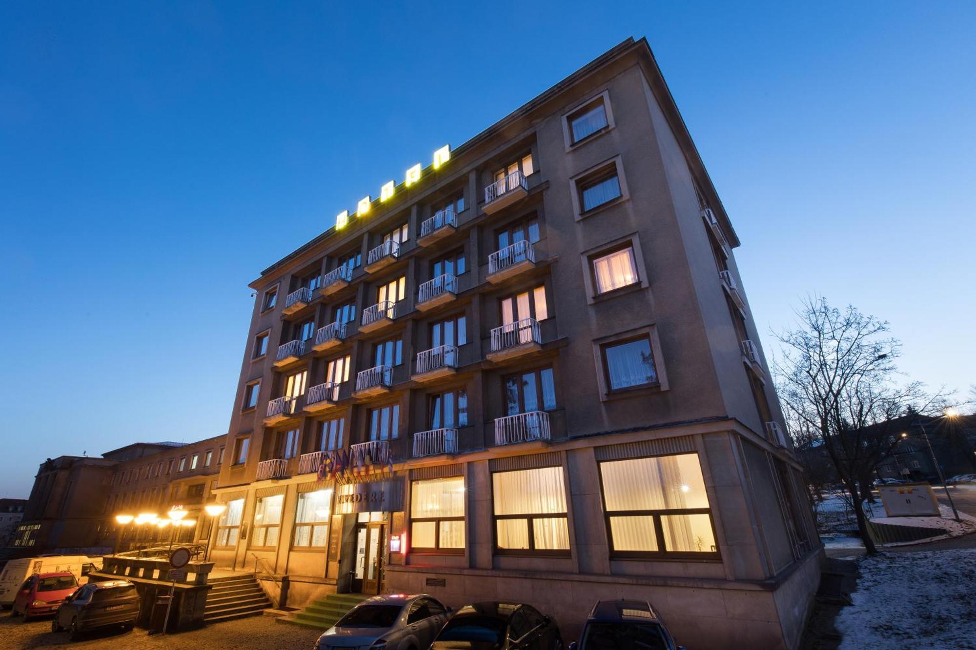 Hotel Belvedere Pribram Exterior photo